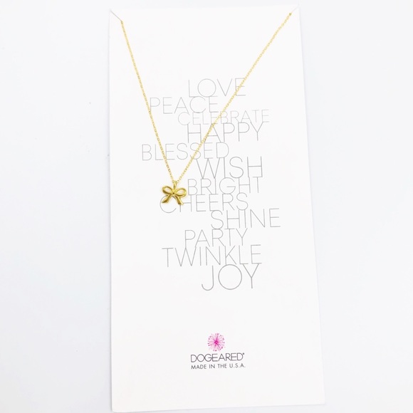 NWOT Gold Bow Pendant - Picture 3 of 8